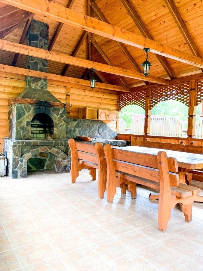 Magnolia Villa Tatariv Luaran gambar