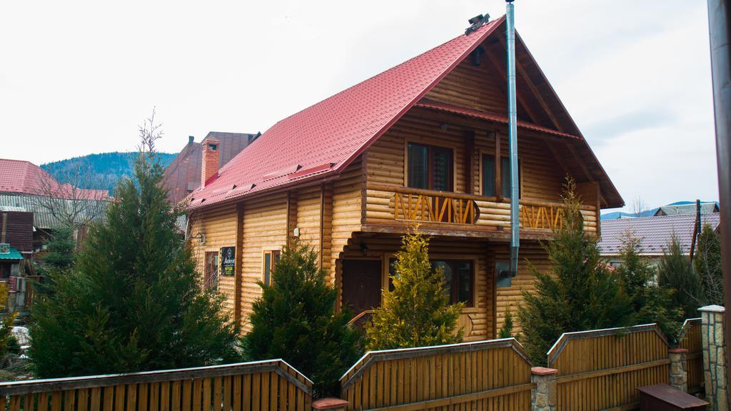 Magnolia Villa Tatariv Luaran gambar